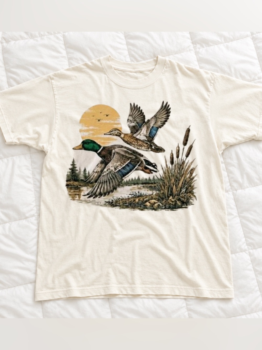 Men's Off White Duck Graphic T-Shirt, Vintage 90s Style, Designed For Everyday